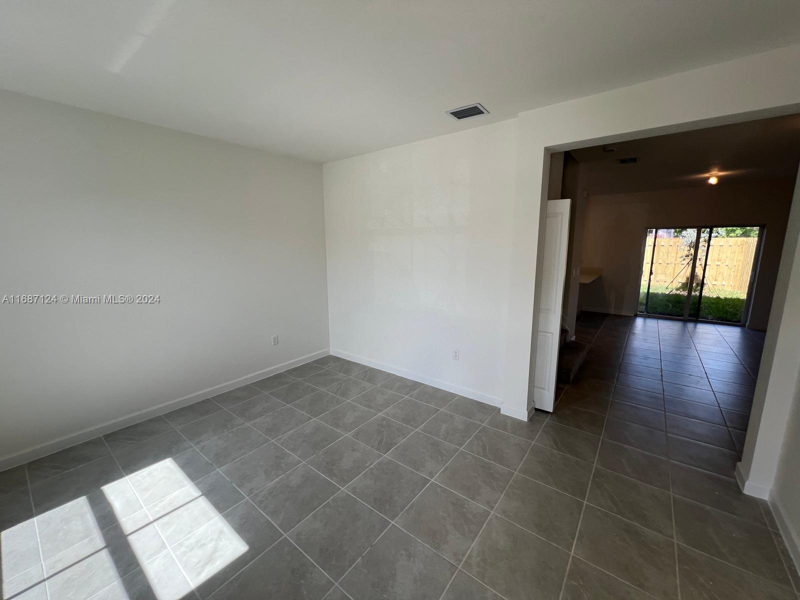 WESTVIEW - Residential Lease