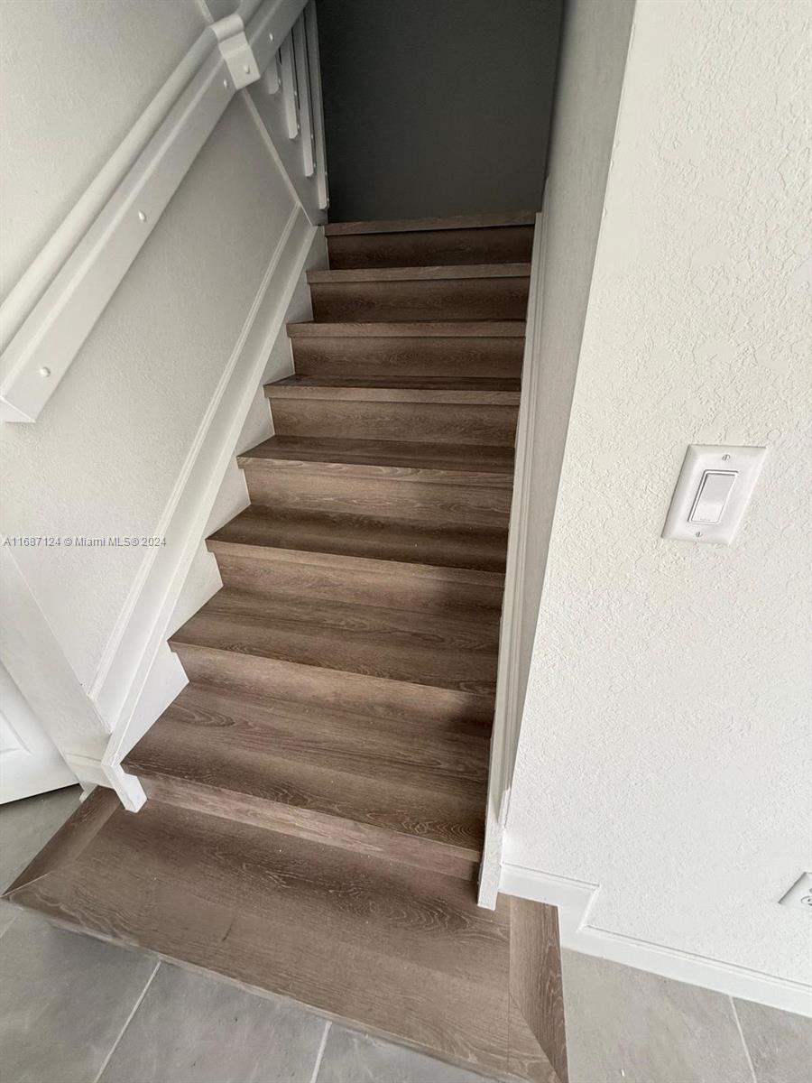 WESTVIEW - Residential Lease