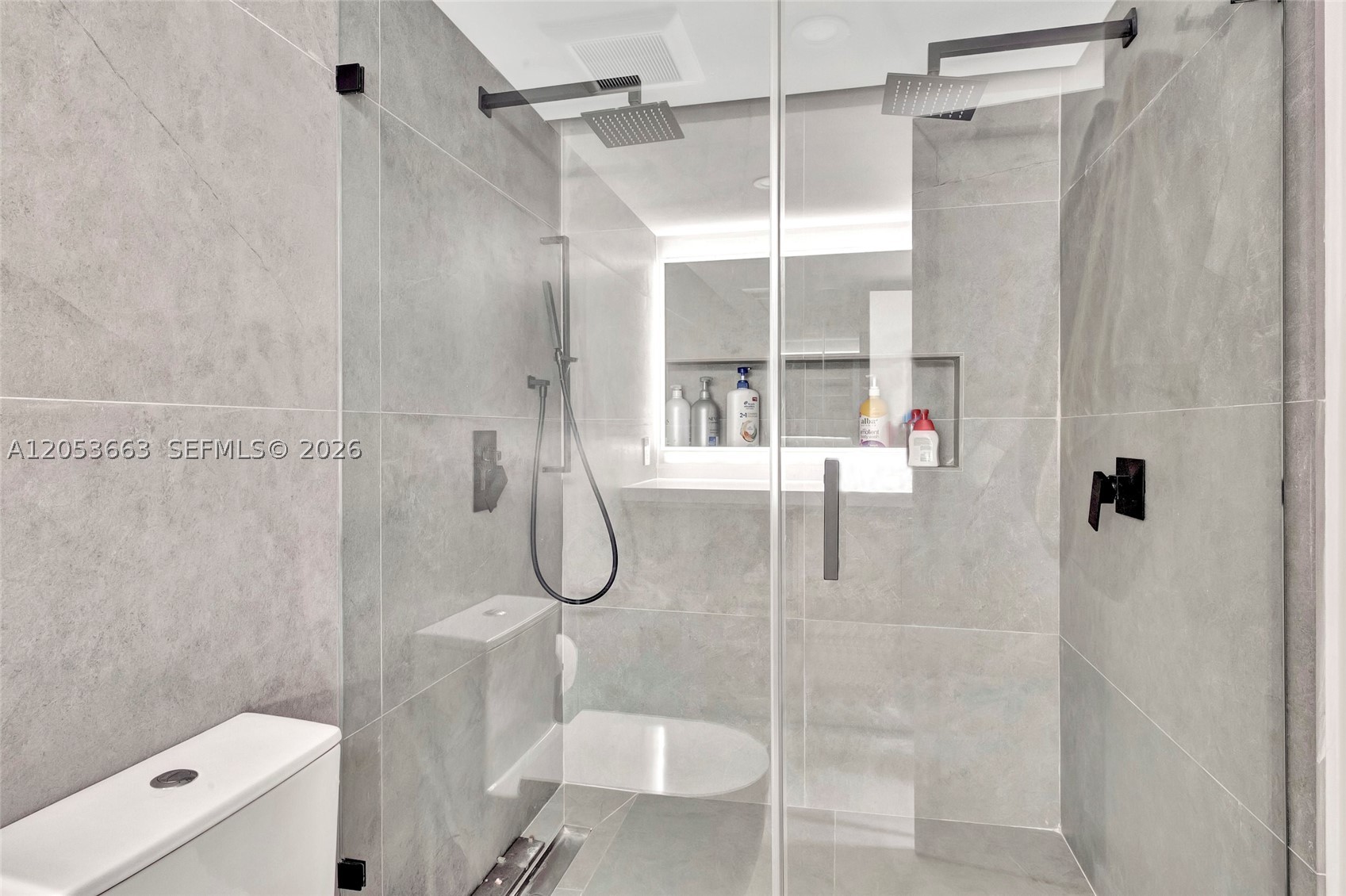 IMPERIAL AT BRICKELL COND - Residential Lease