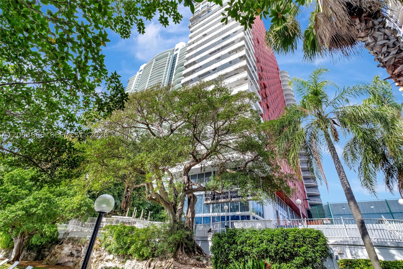 IMPERIAL AT BRICKELL COND - Residential Lease