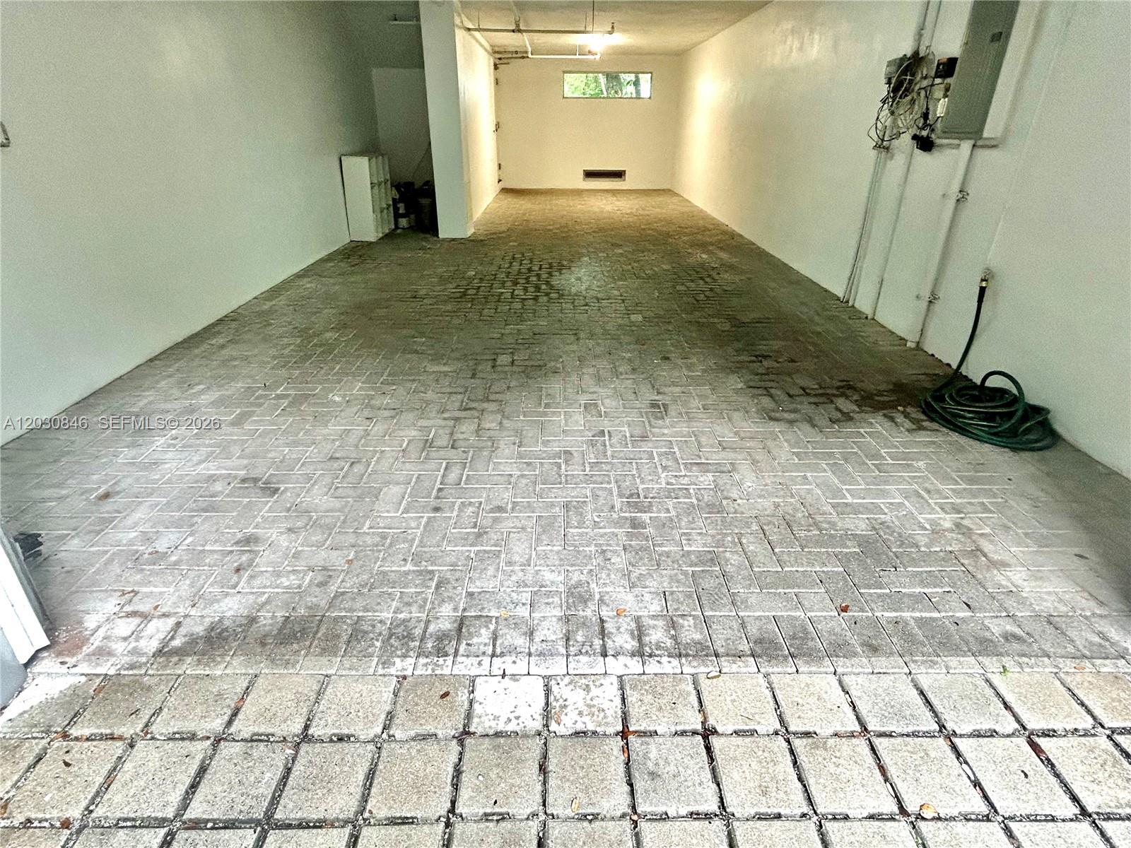 ENCLAVE II AT SOUTH MIAMI - Residential Lease