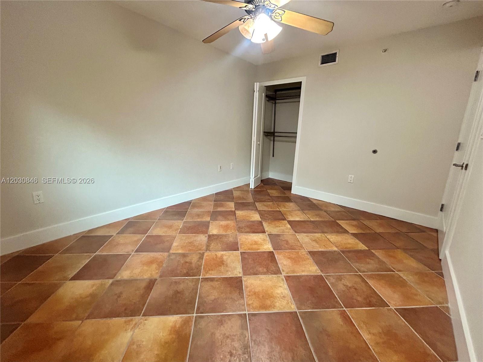 ENCLAVE II AT SOUTH MIAMI - Residential Lease