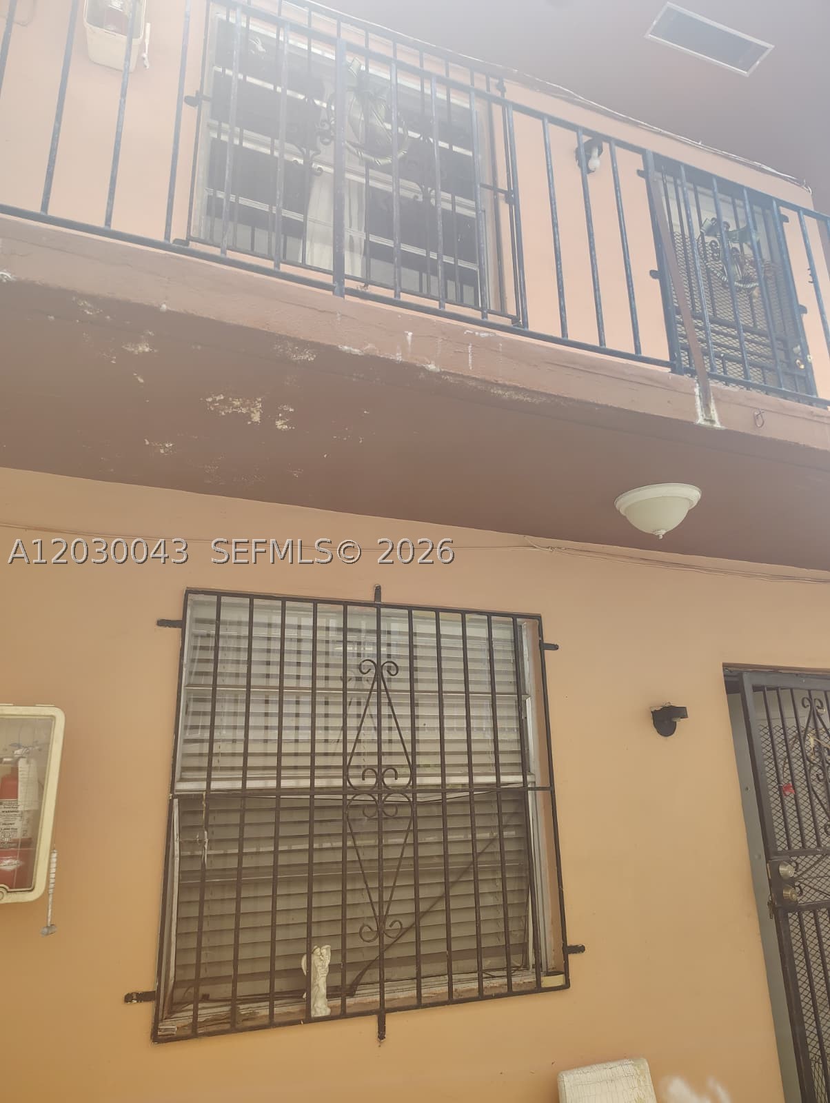 BRICKELL RIVERVIEW - Residential Income
