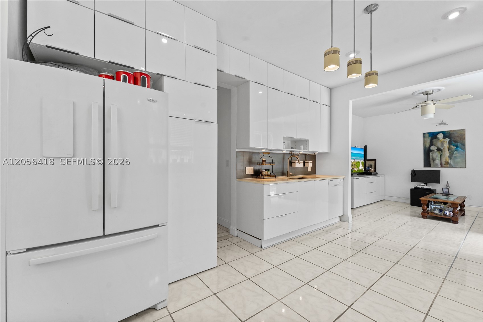 EMERALD COURTS - OPAL CRE - Residential