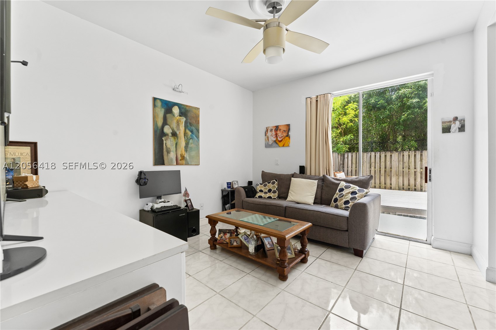 EMERALD COURTS - OPAL CRE - Residential