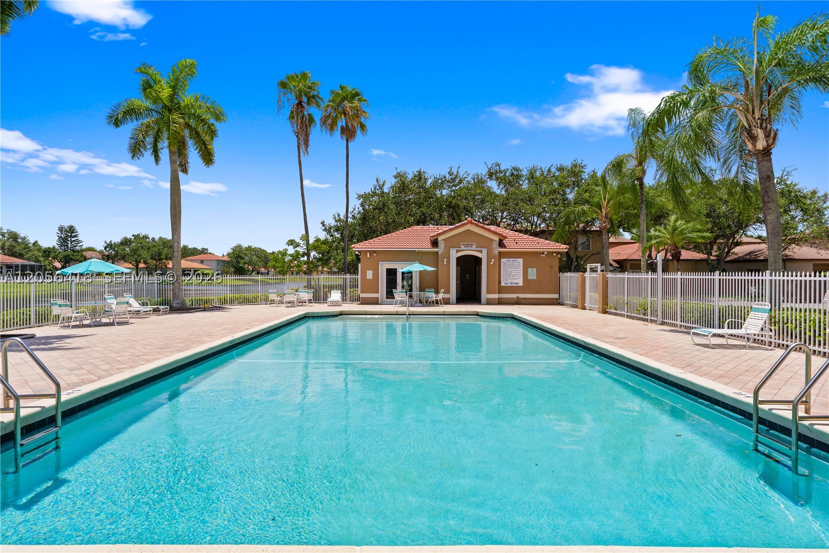 EMERALD COURTS - OPAL CRE - Residential