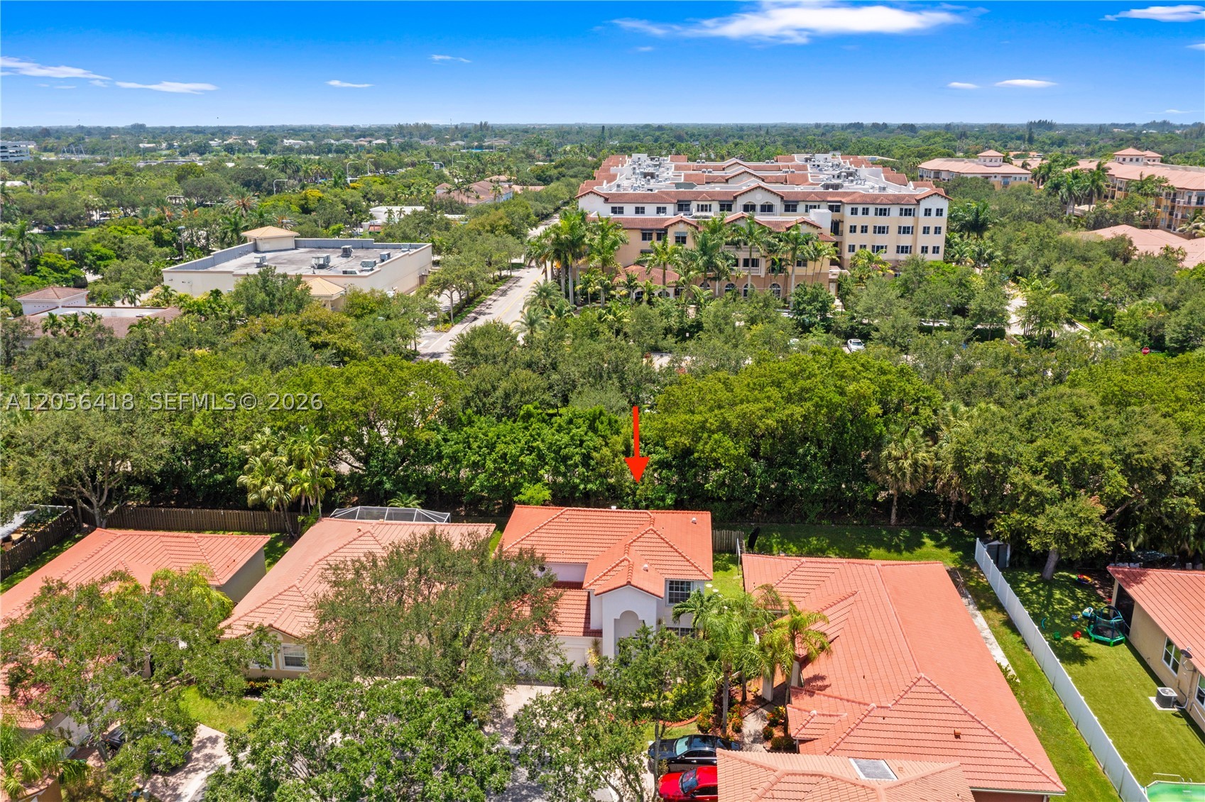 EMERALD COURTS - OPAL CRE - Residential