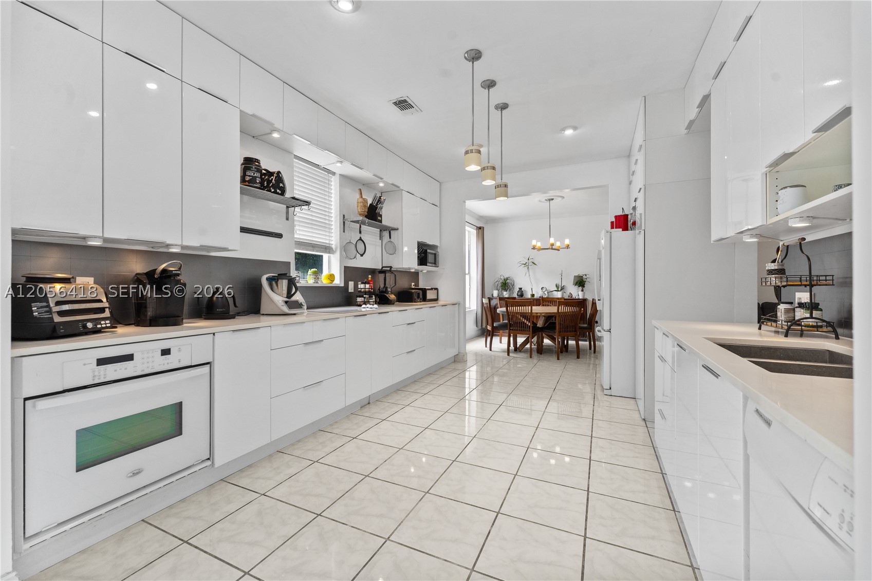 EMERALD COURTS - OPAL CRE - Residential