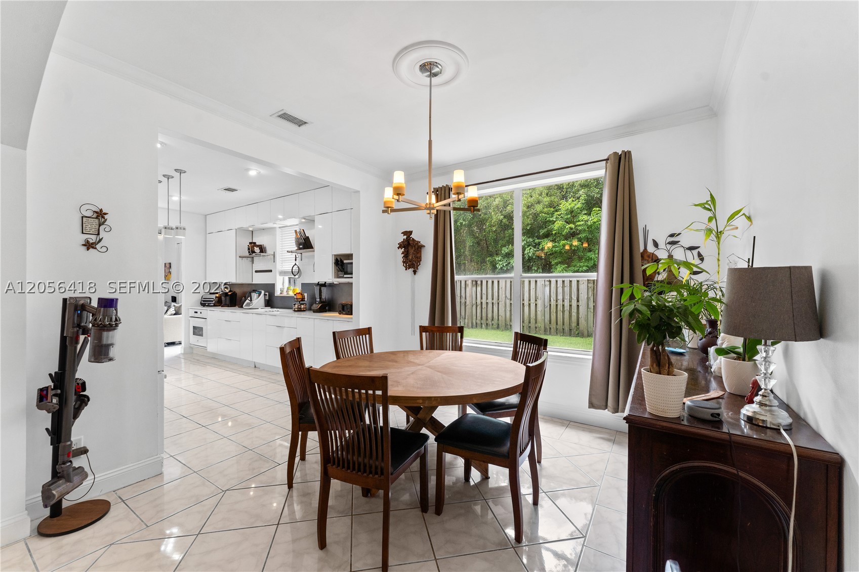 EMERALD COURTS - OPAL CRE - Residential