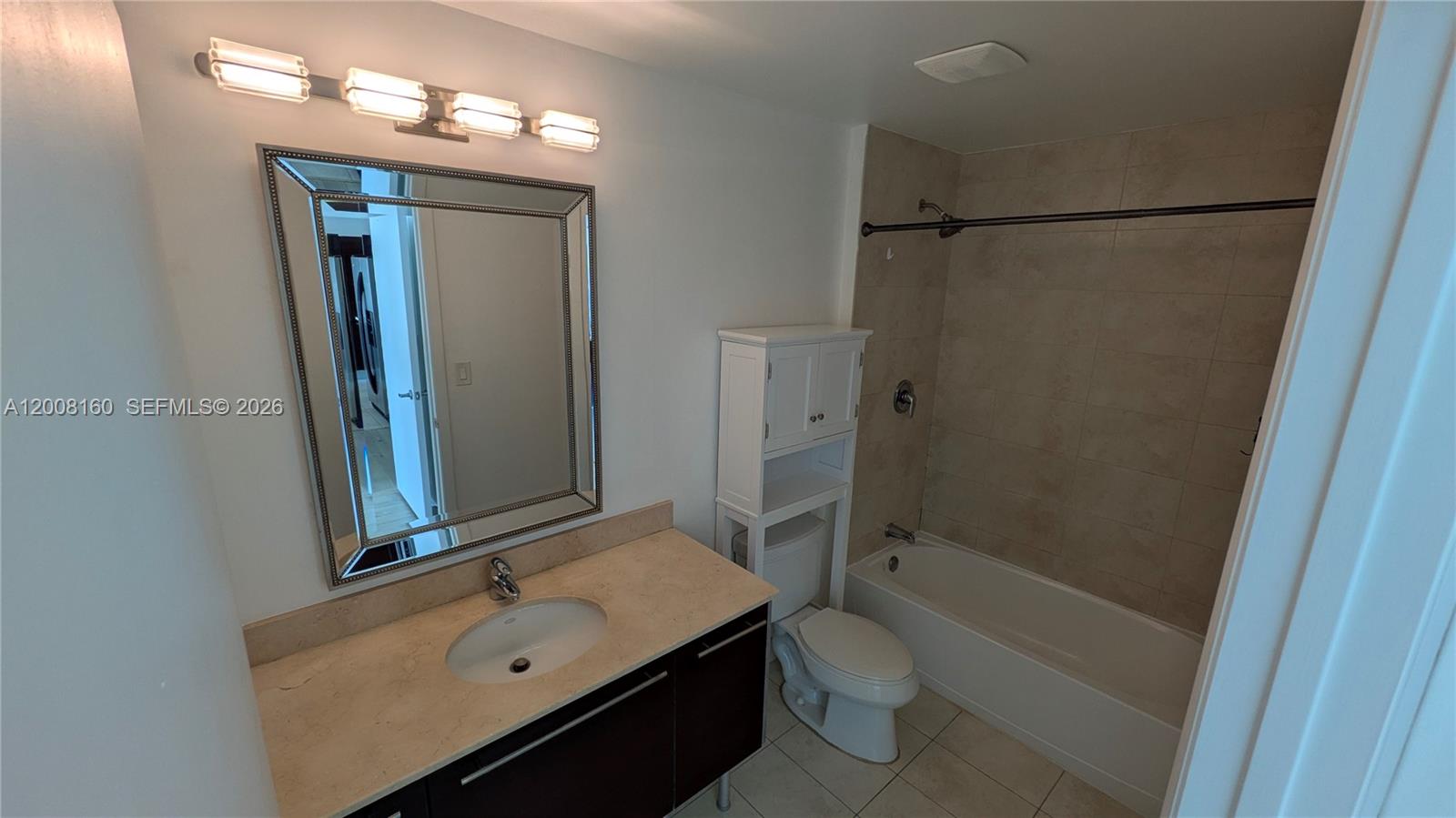 QUANTUM ON THE BAY CONDO - Residential