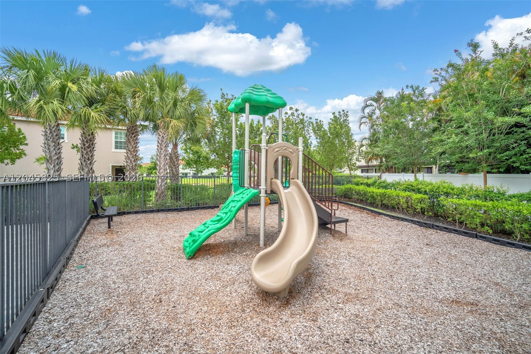 LAKEWOOD COVE - Residential