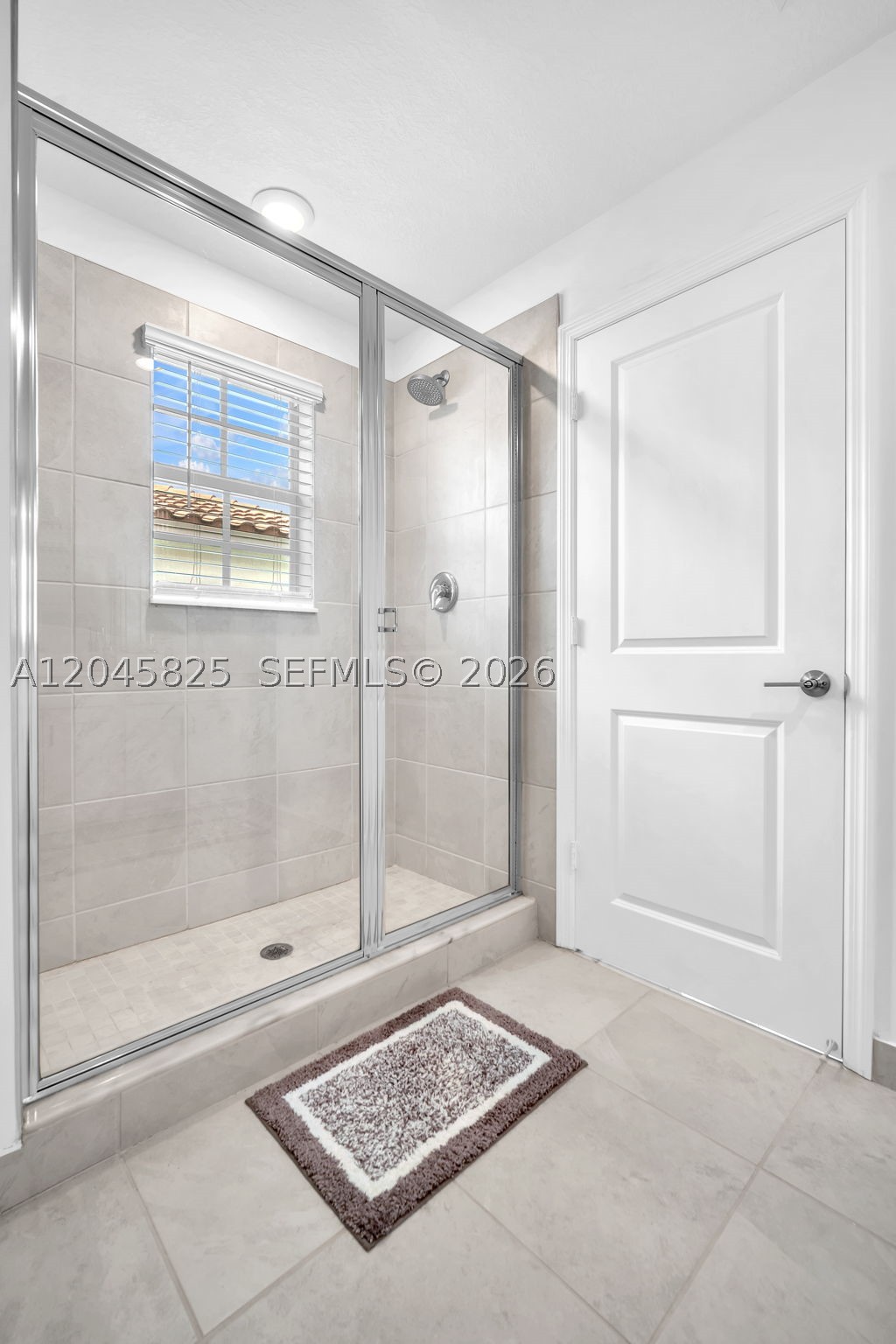 LAKEWOOD COVE - Residential