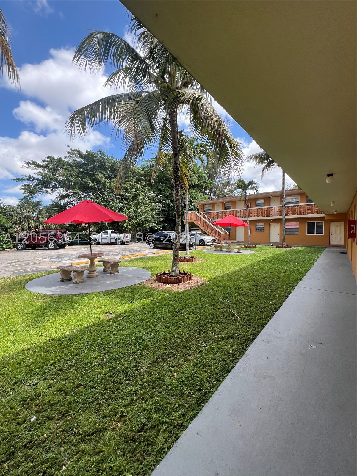CHAMBERS LAND COMPANY SUB - Residential Lease