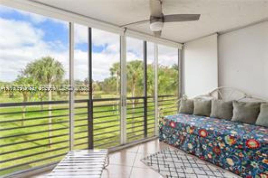 NO 70 PALM-AIRE COUNTRY C - Residential