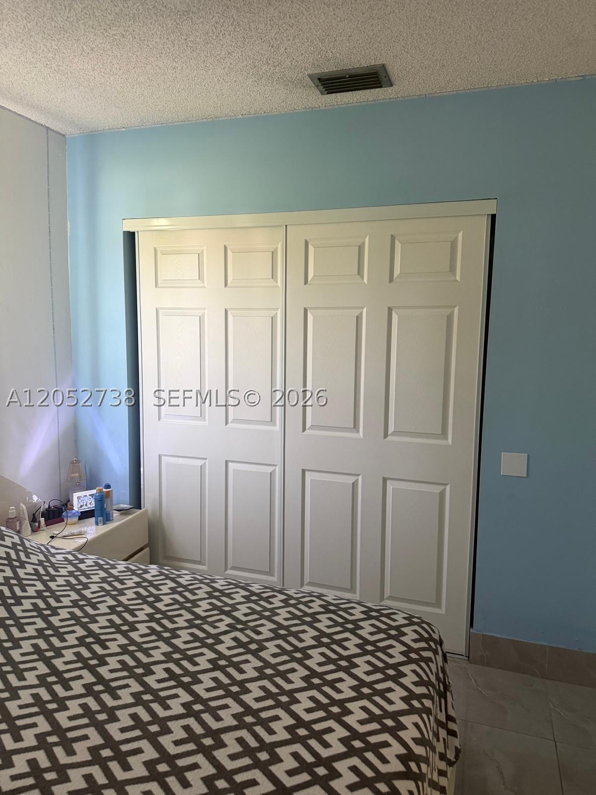 PLAYA LAGO CONDO PH I - Residential Lease