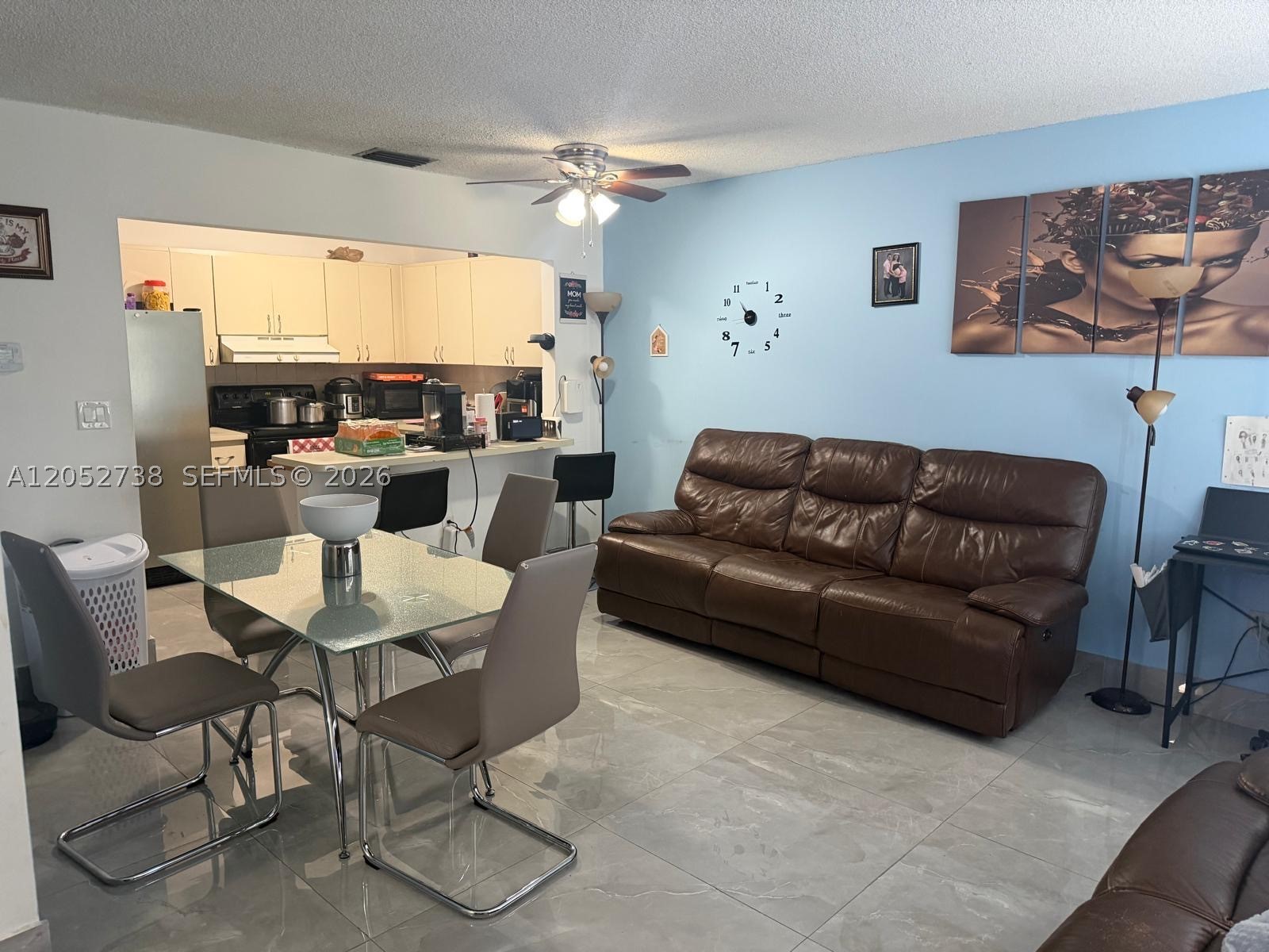 PLAYA LAGO CONDO PH I - Residential Lease
