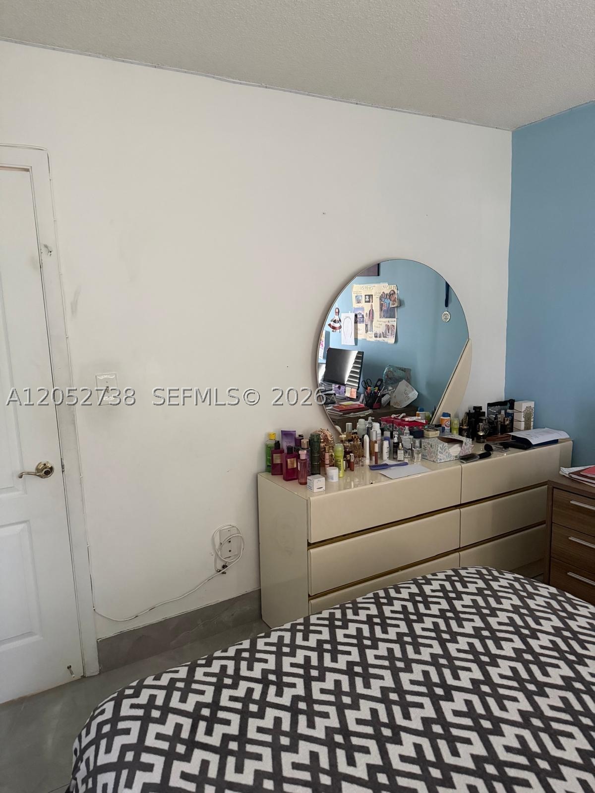 PLAYA LAGO CONDO PH I - Residential Lease
