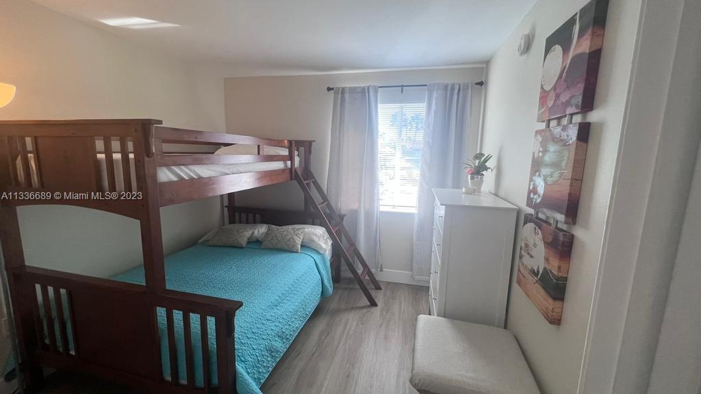 DORAL PARK C CLUB VILLAS - Residential Lease