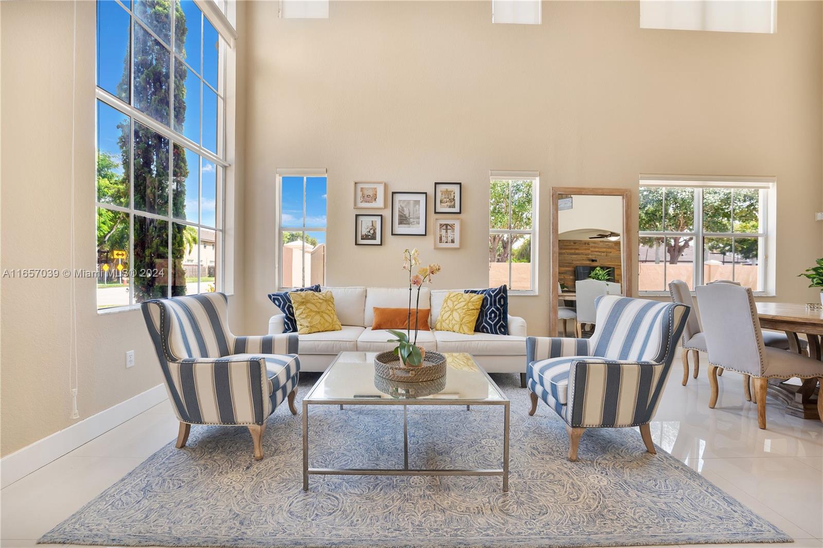 A B AT TAMIAMI TRAIL PHAS - Residential