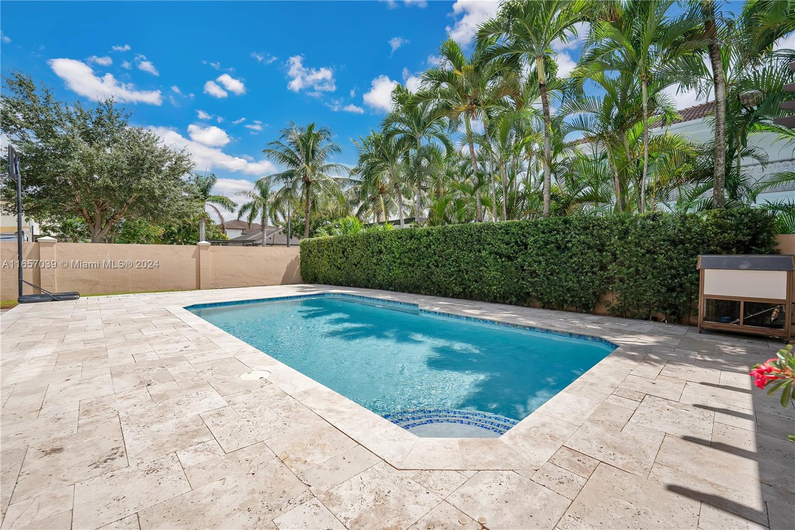 A B AT TAMIAMI TRAIL PHAS - Residential