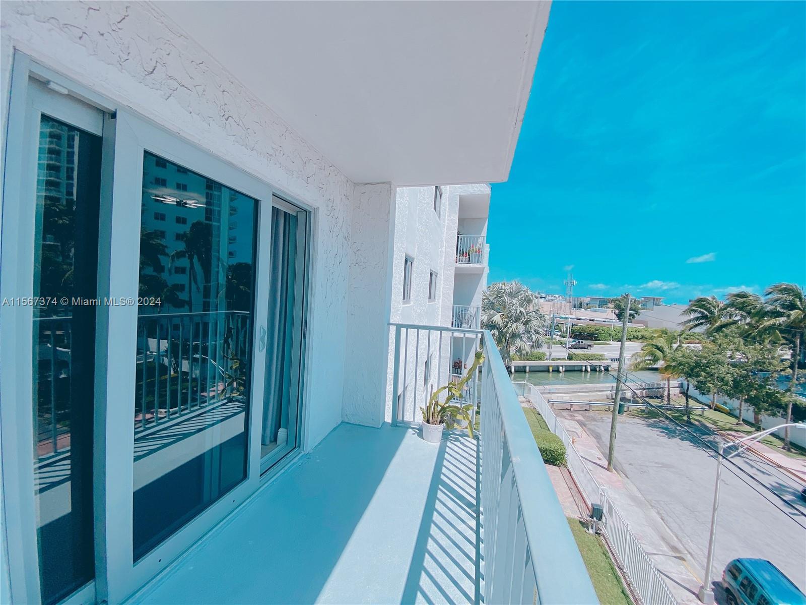 ARCADIA CONDO - Residential Lease