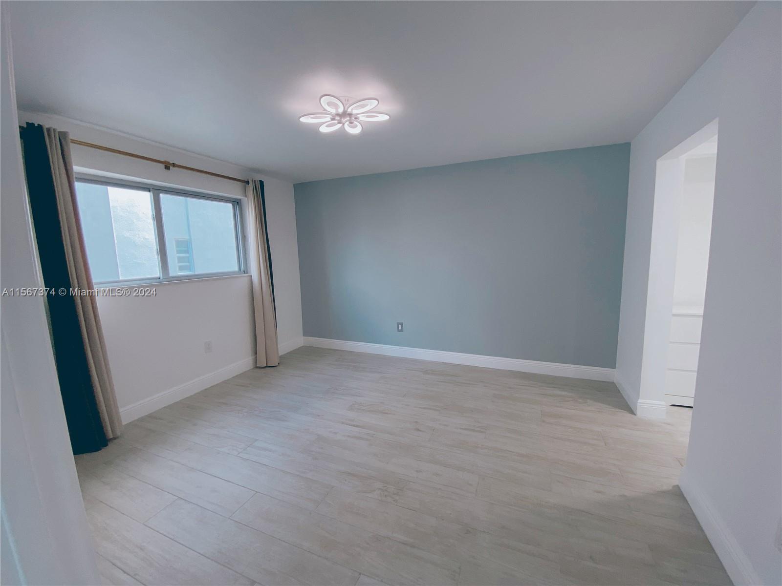 ARCADIA CONDO - Residential Lease