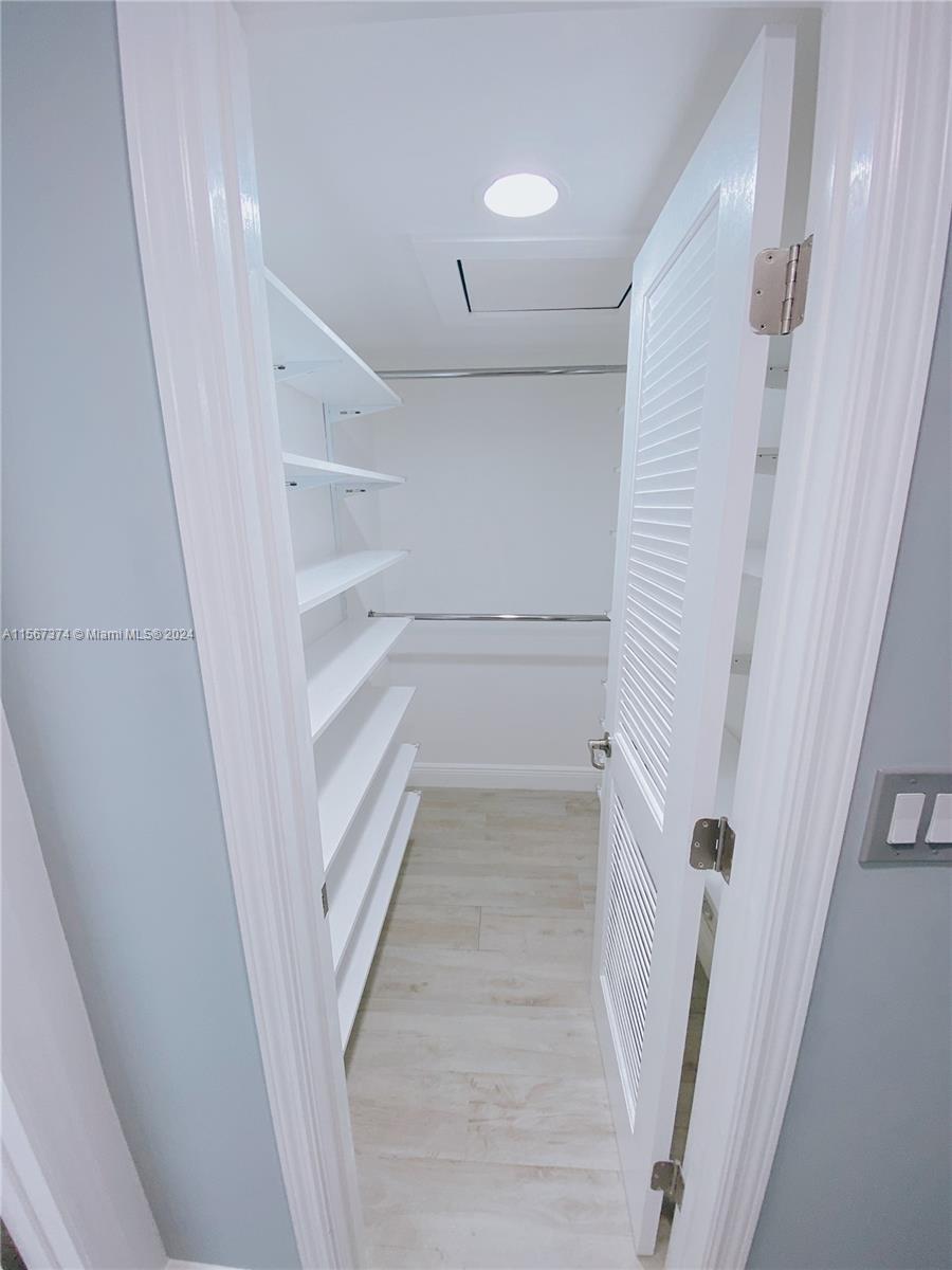 ARCADIA CONDO - Residential Lease