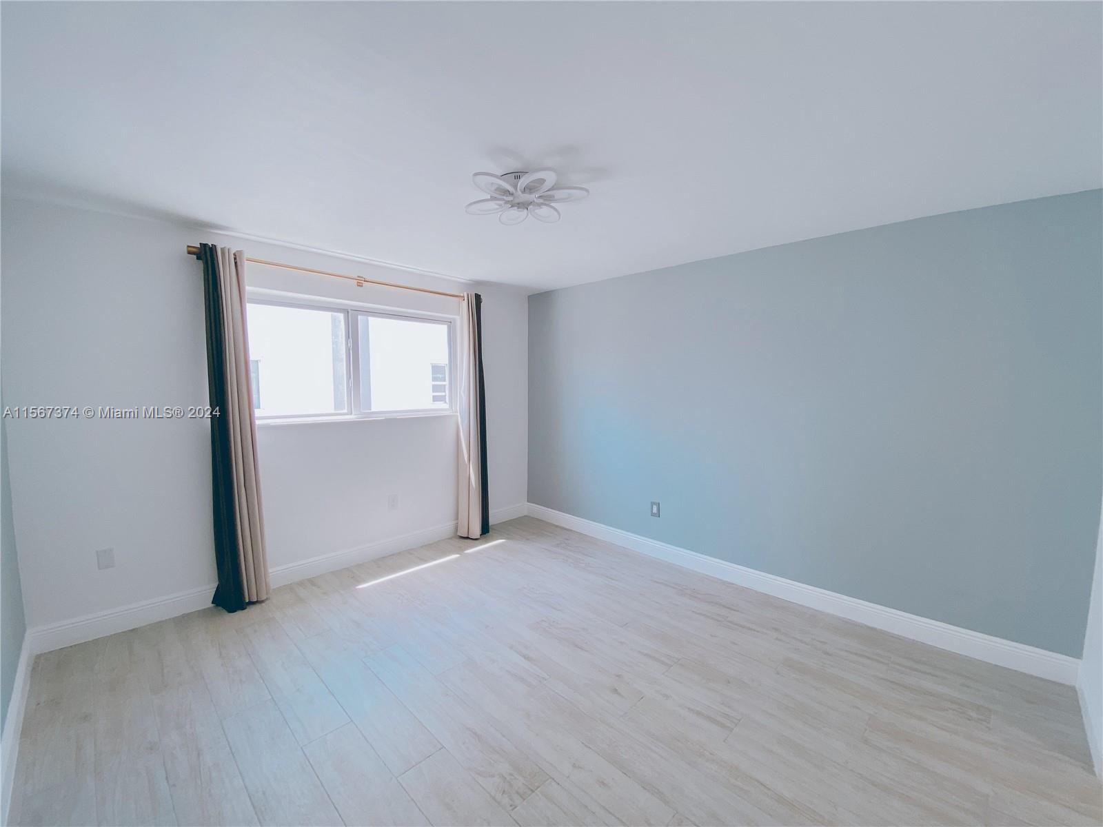 ARCADIA CONDO - Residential Lease