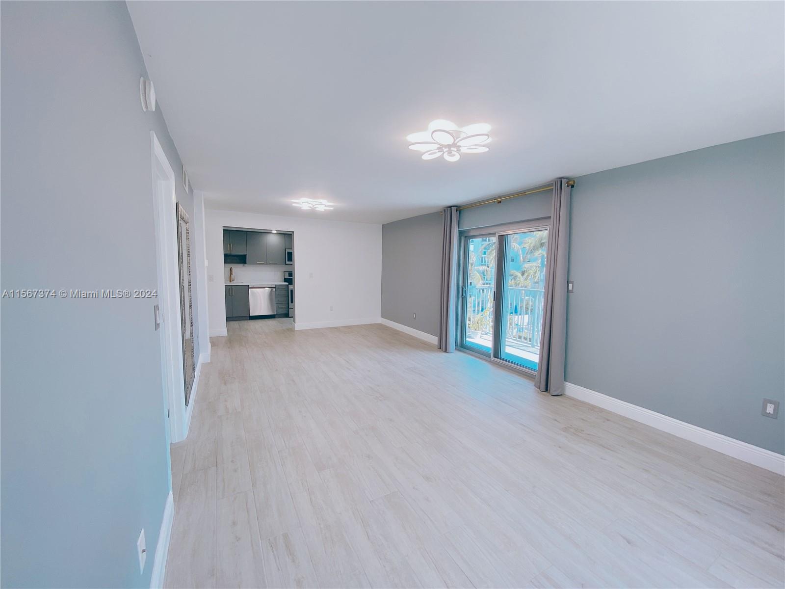 ARCADIA CONDO - Residential Lease