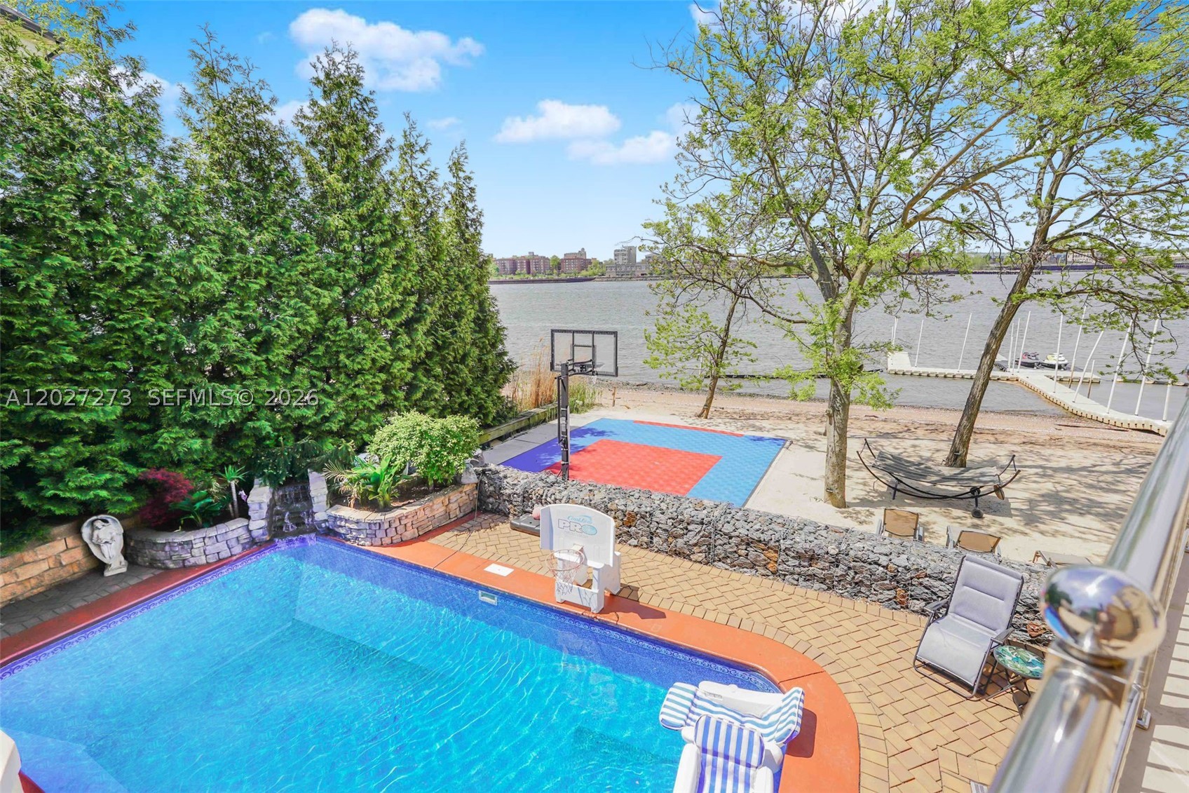 Staten Island Tottenville - Residential