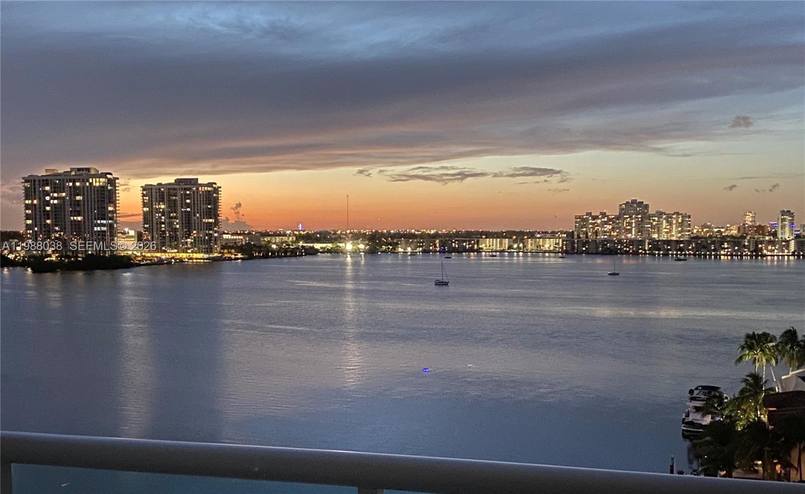 STRATFORD HOUSE CONDO - Residential