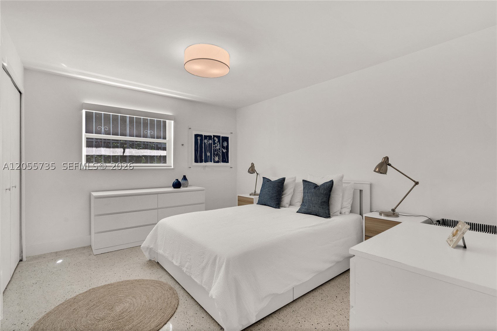EL RIO CONDO - Residential Lease