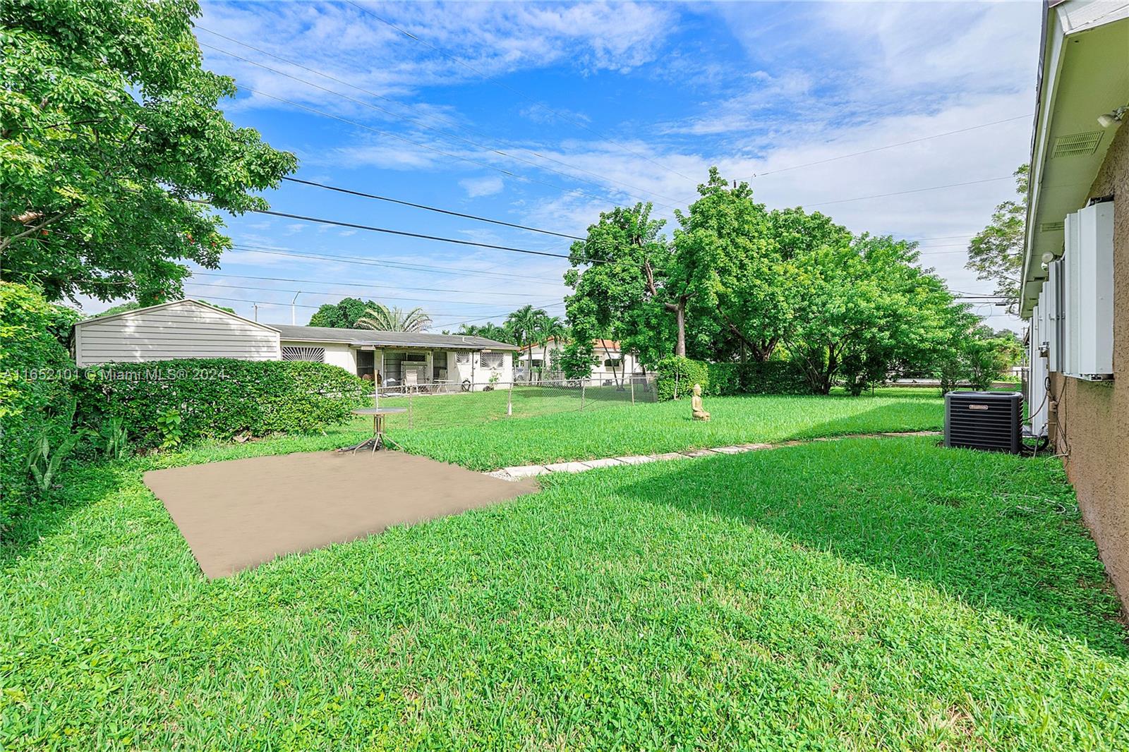 SCOTT LAKE MANOR SEC 1 - Residential