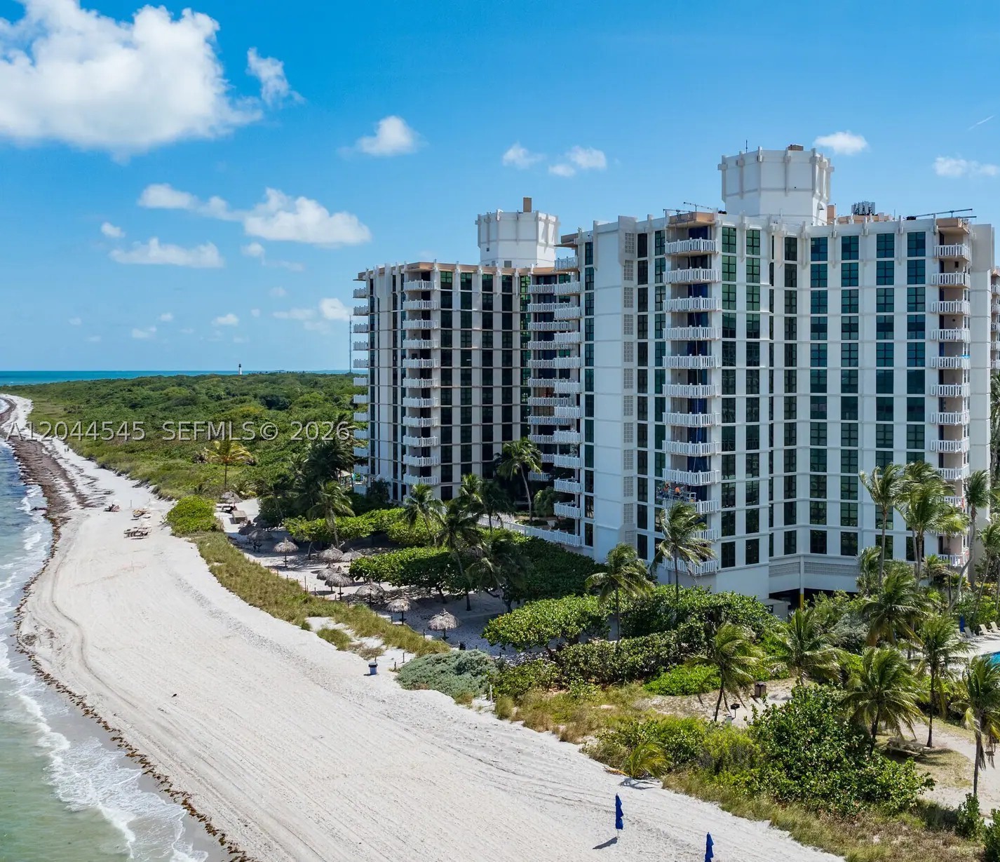 TOWERS OF KEY BISCAYNE CO - Residential