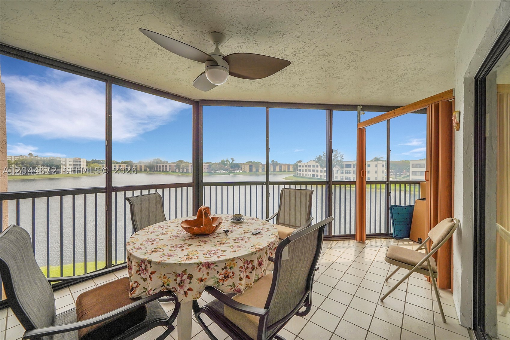 FAIRFAX CONDOMINIUM - Residential Lease