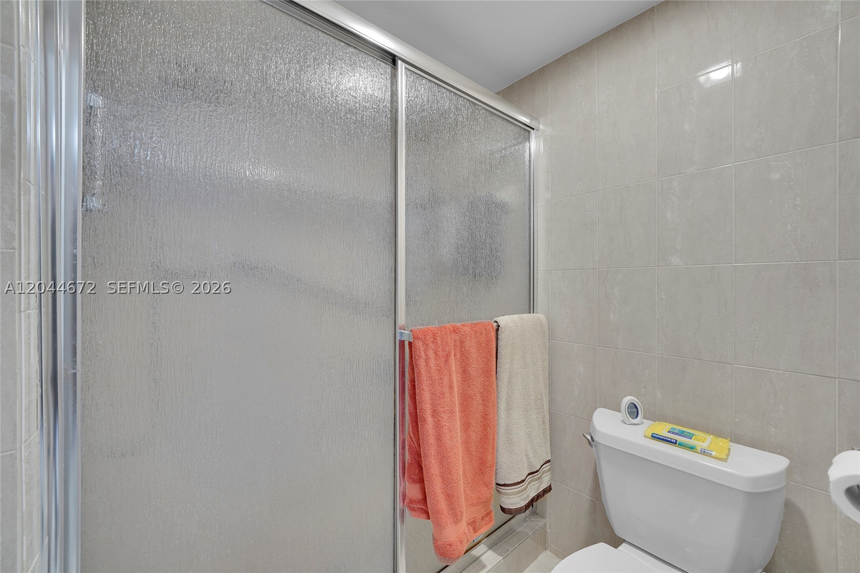 FAIRFAX CONDOMINIUM - Residential Lease