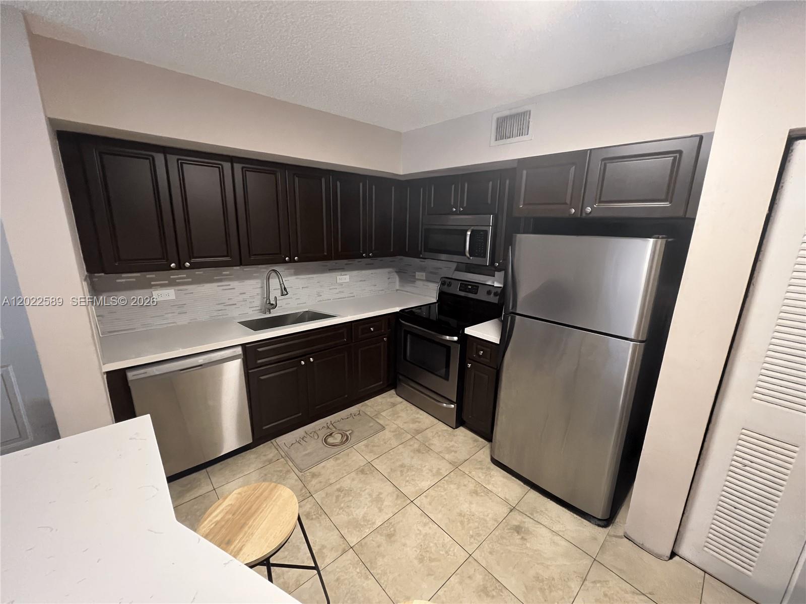 LAKEWOOD AT EMERALD HILLS - Residential