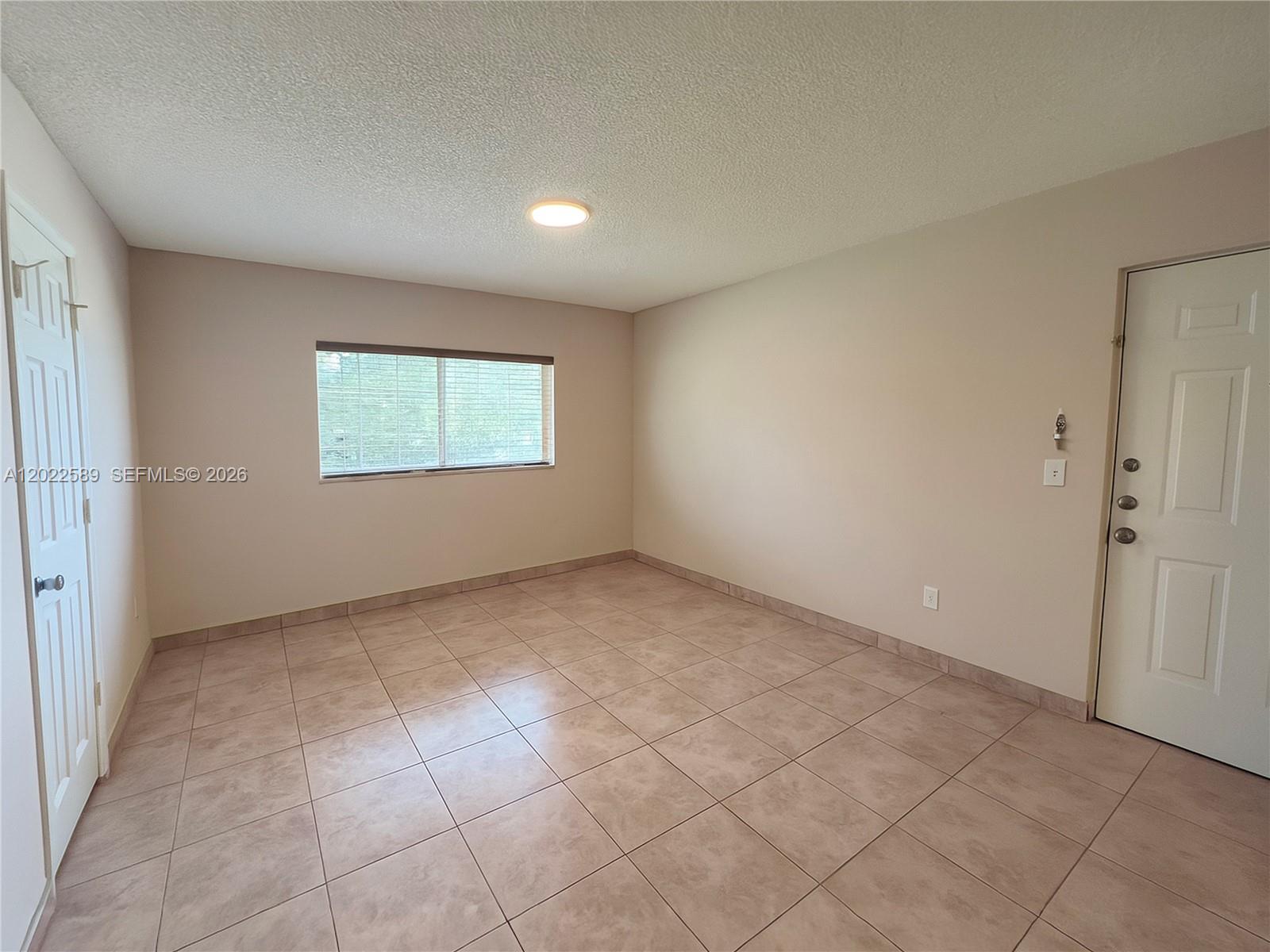 LAKEWOOD AT EMERALD HILLS - Residential