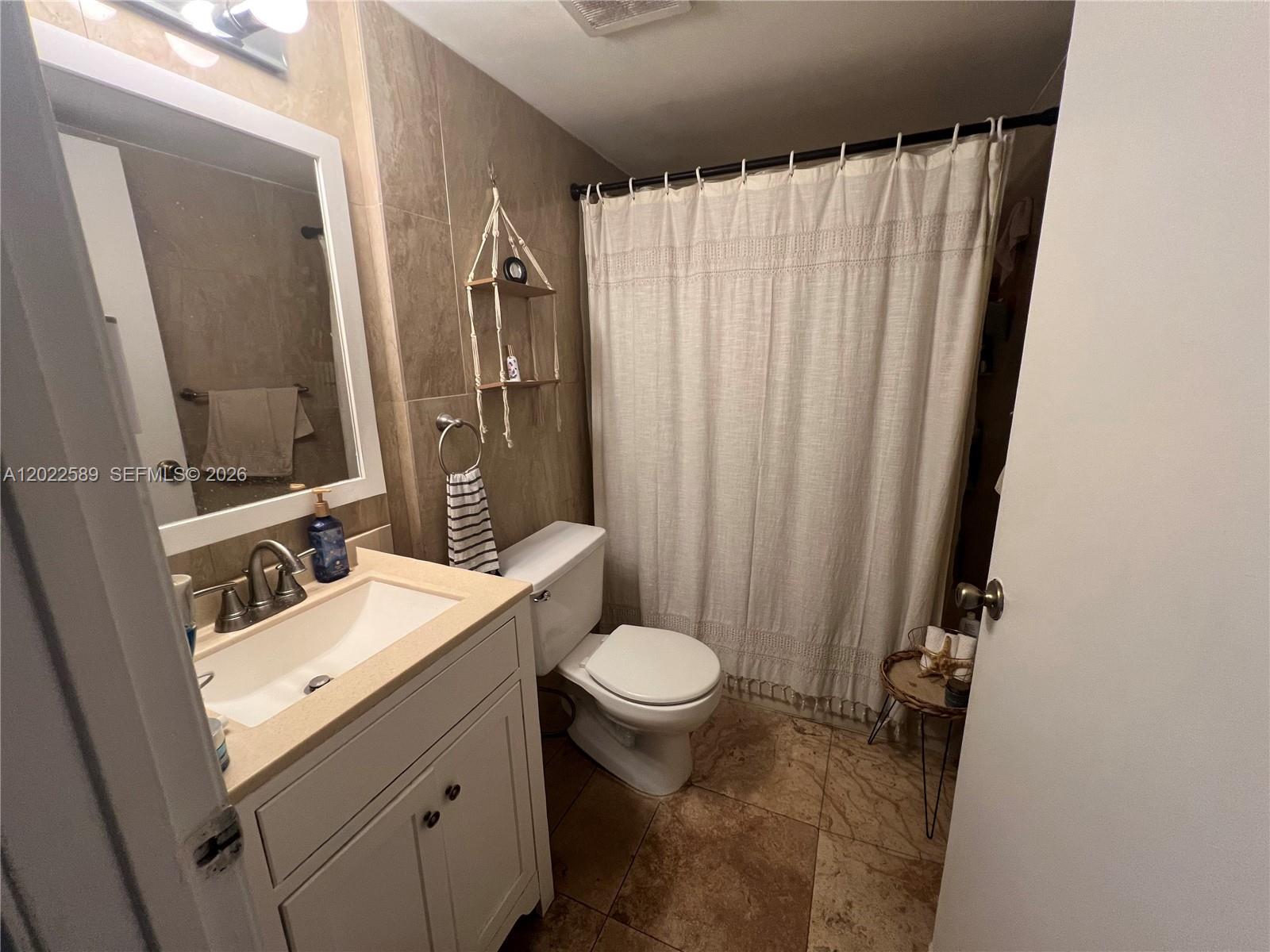 LAKEWOOD AT EMERALD HILLS - Residential
