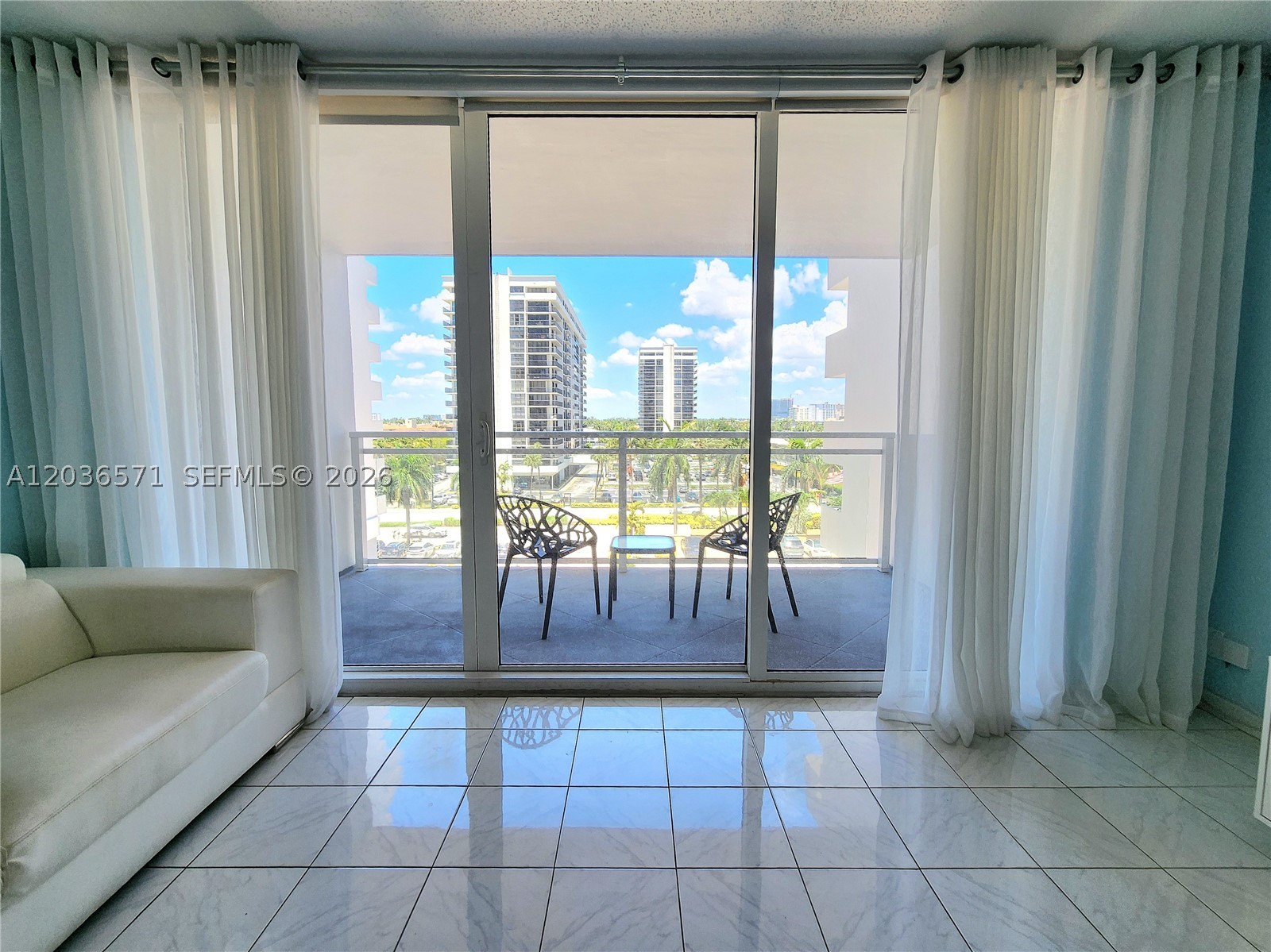 PARKER PLAZA CONDO ESTATE - Residential Lease