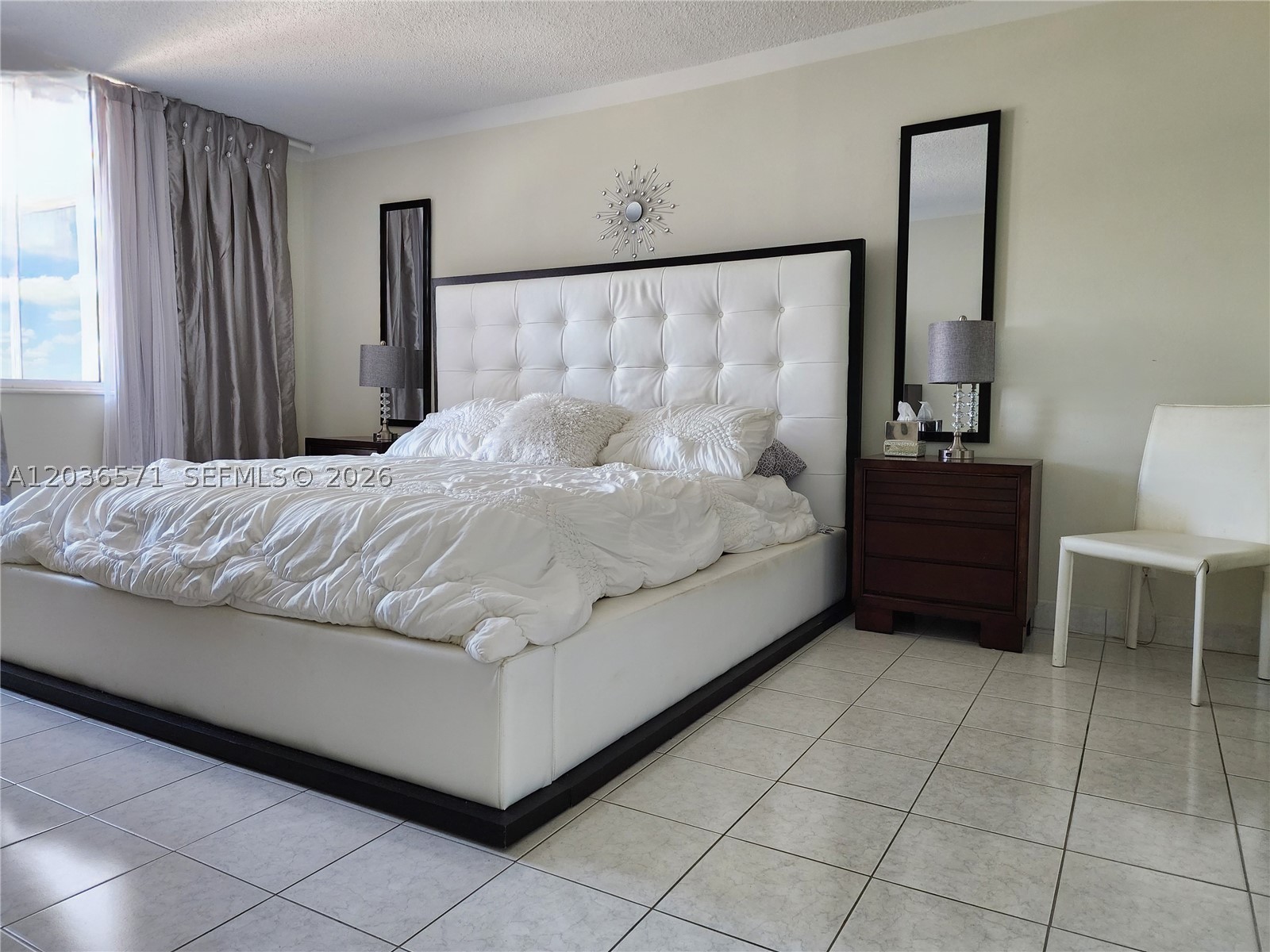 PARKER PLAZA CONDO ESTATE - Residential Lease