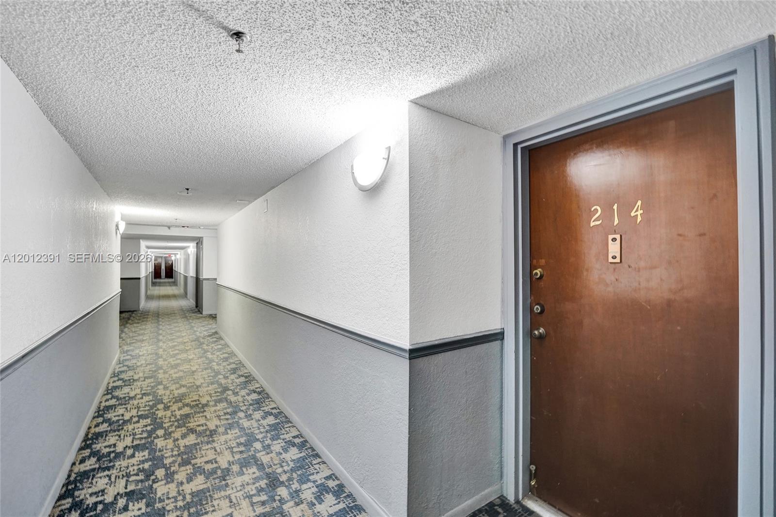 THE ISLES CONDO - Residential