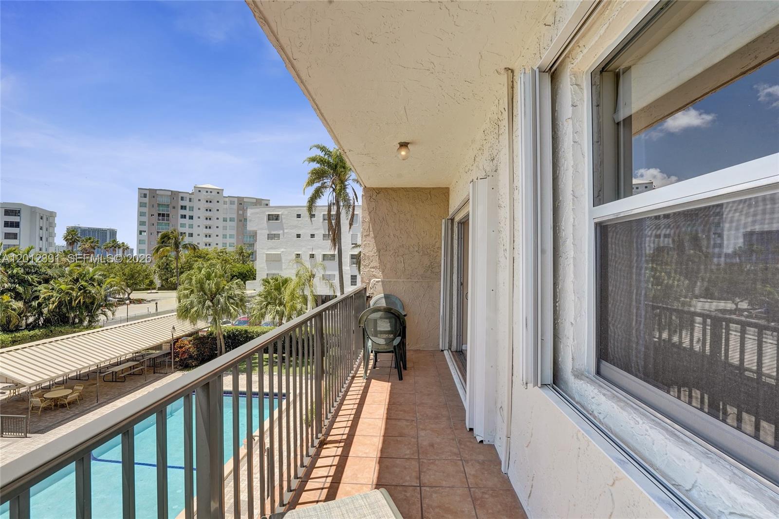 THE ISLES CONDO - Residential