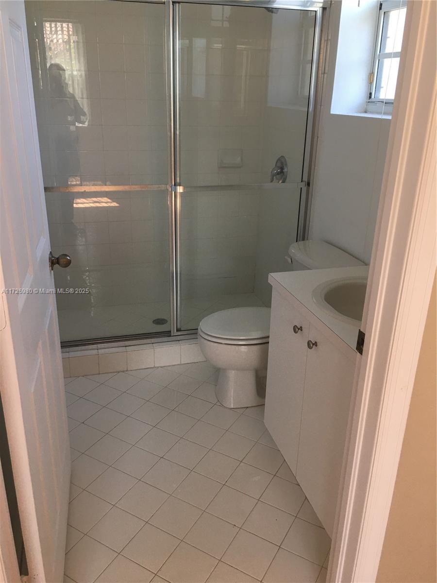 VILLAS AT CARMEL CONDO NO - Residential Lease