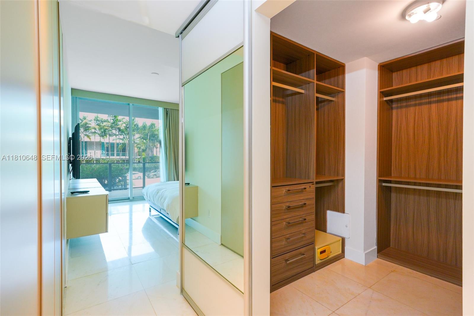 OCEANA KEY BISCAYNE CONDO - Residential