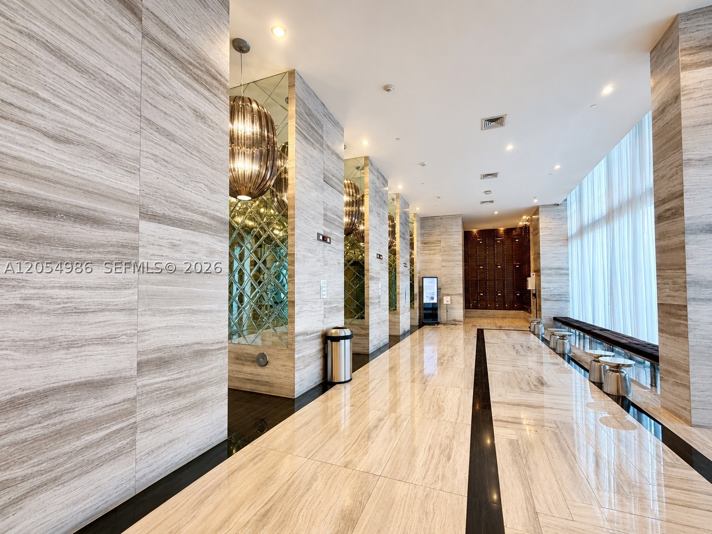 METROPICA NORTH TOWER ONE - Residential