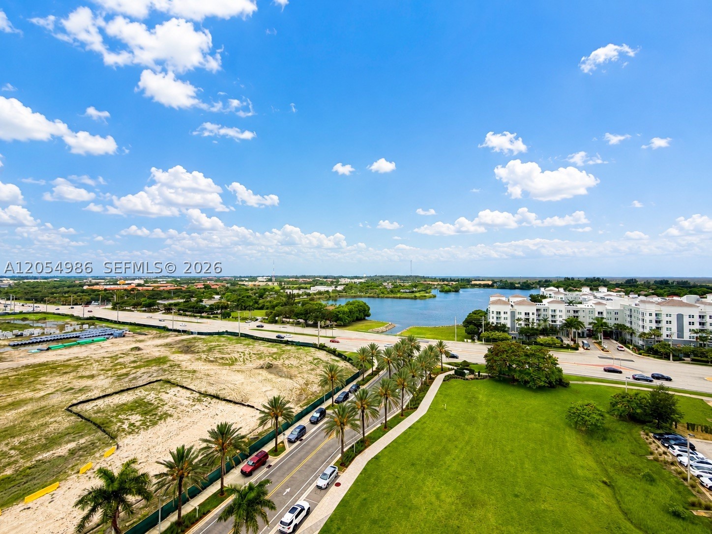 METROPICA NORTH TOWER ONE - Residential