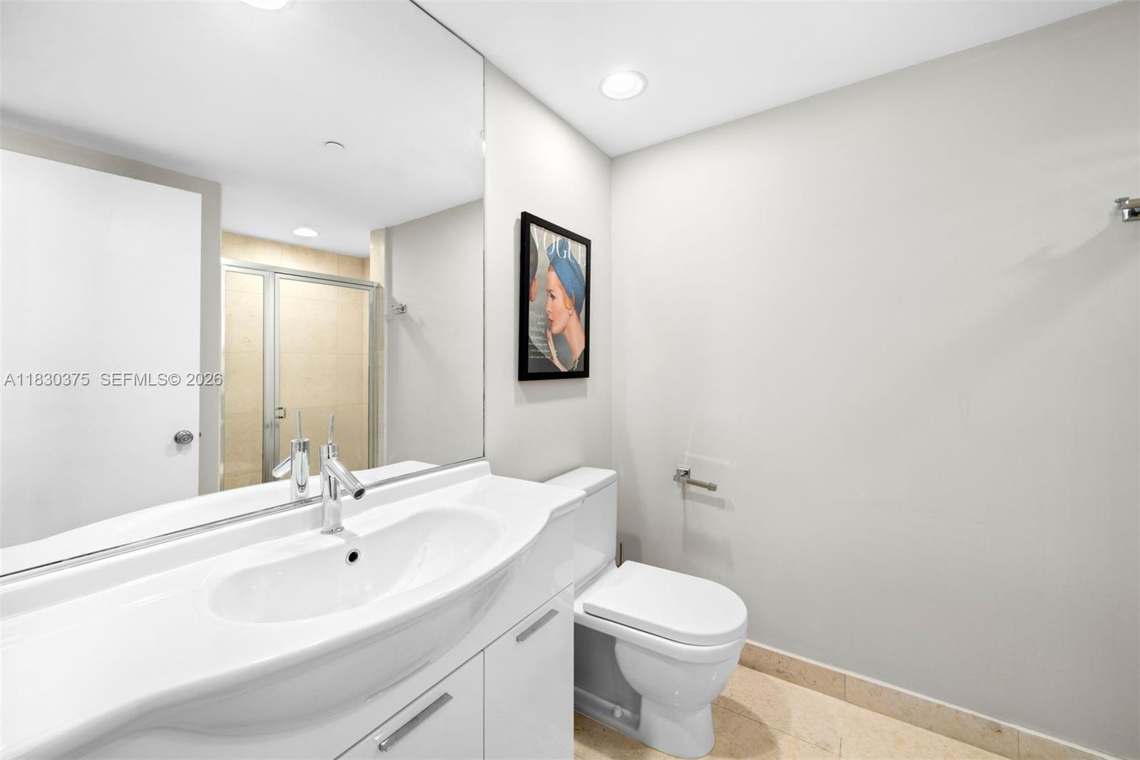 ICONBRICKELL CONDO NO 1 - Residential