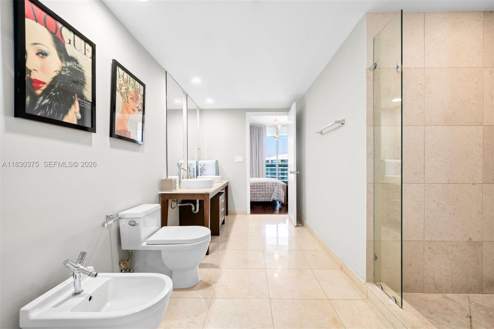 ICONBRICKELL CONDO NO 1 - Residential