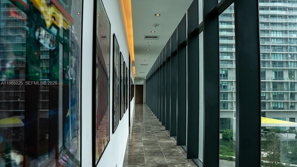 PARAISO BAY CONDO - Residential